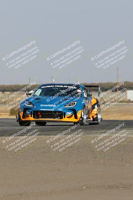 media/Nov-09-2024-GTA Finals Buttonwillow (Sat) [[c24c1461bf]]/Group 4/Session 1 (Sweeper)/